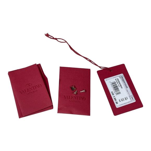 Valentino Garavani Medium Grainy Calfskin Rockstud Bag Black - Picture 12 of 12